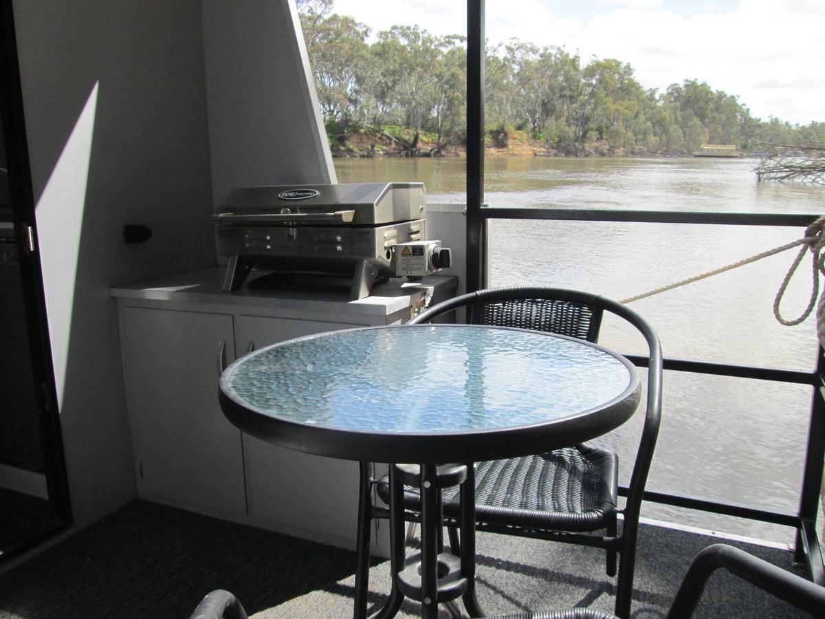 Moama On Murray Houseboats Экстерьер фото