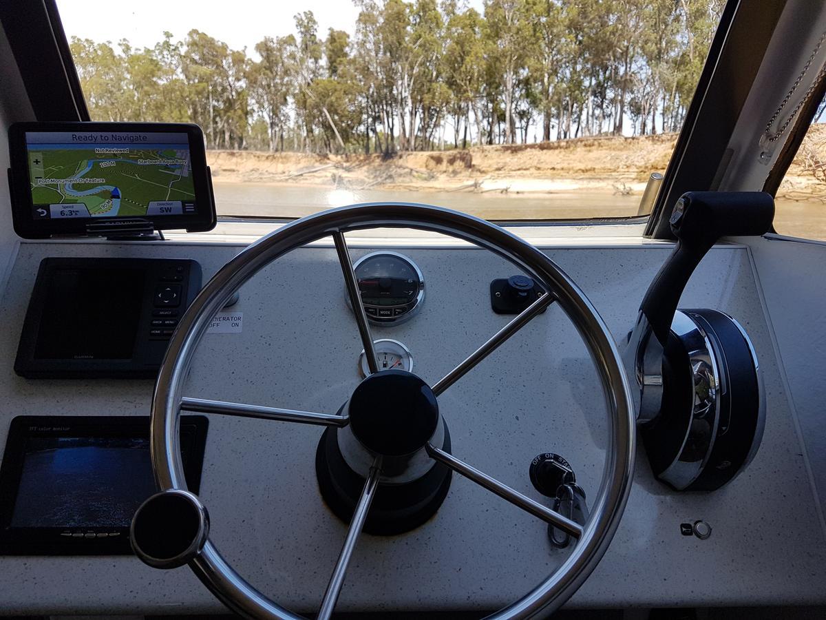 Moama On Murray Houseboats Экстерьер фото